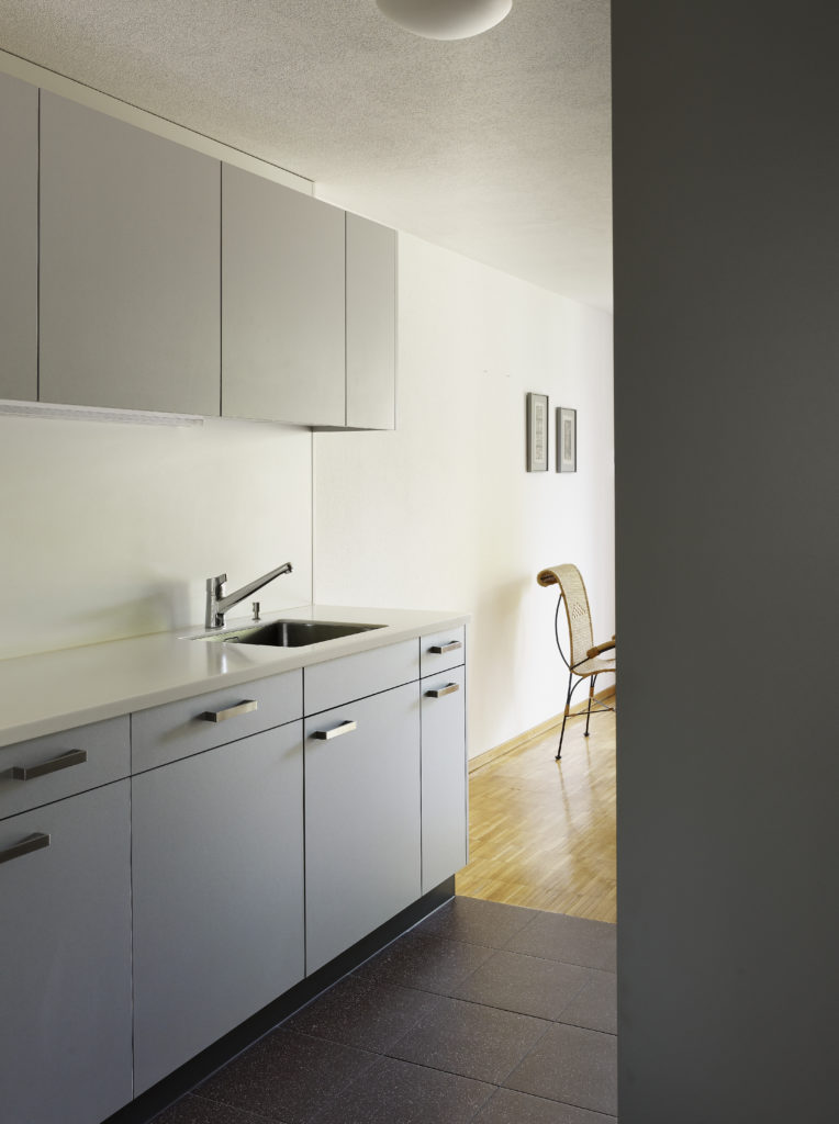 snw-la_120020_kilchberga